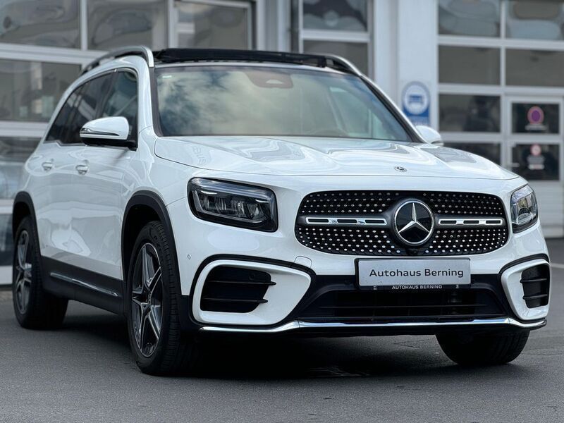 Weiß Gebraucht 2024 Mercedes GLB200 AMG line SUV | 41.990 € (Fairer Preis) - Bild 1/4