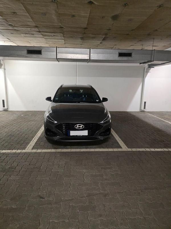 Gebraucht Hyundai i30 Advantage 101 PS (74 kW) 2024 Grau Kombi