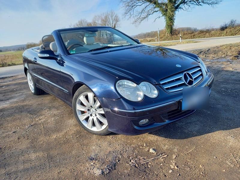 Gebraucht Mercedes CLK280 231 PS (169 kW) 2005 Blau Cabrio