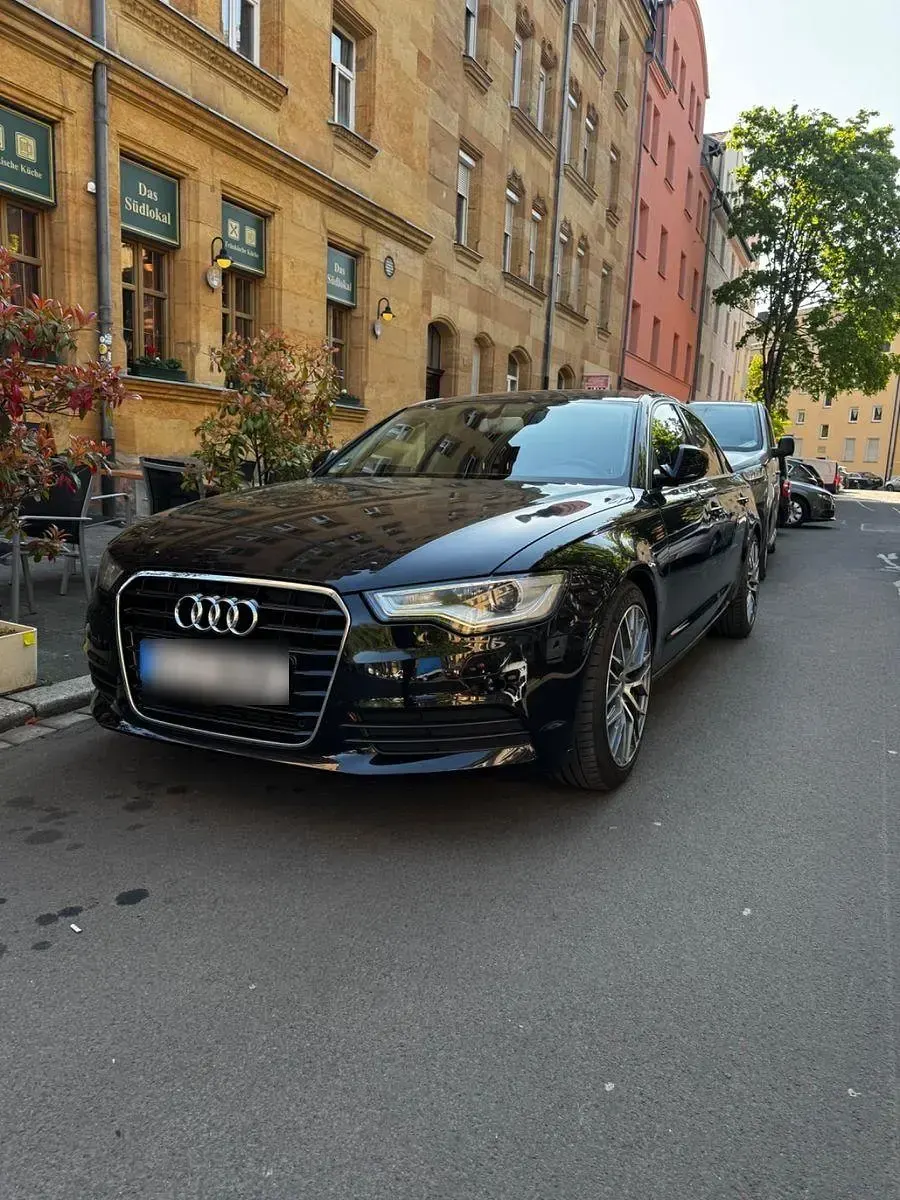 Używany Audi A6 Ambiente 179 KM (131 kW) 2012 Czarny Sedan/Limuzyna