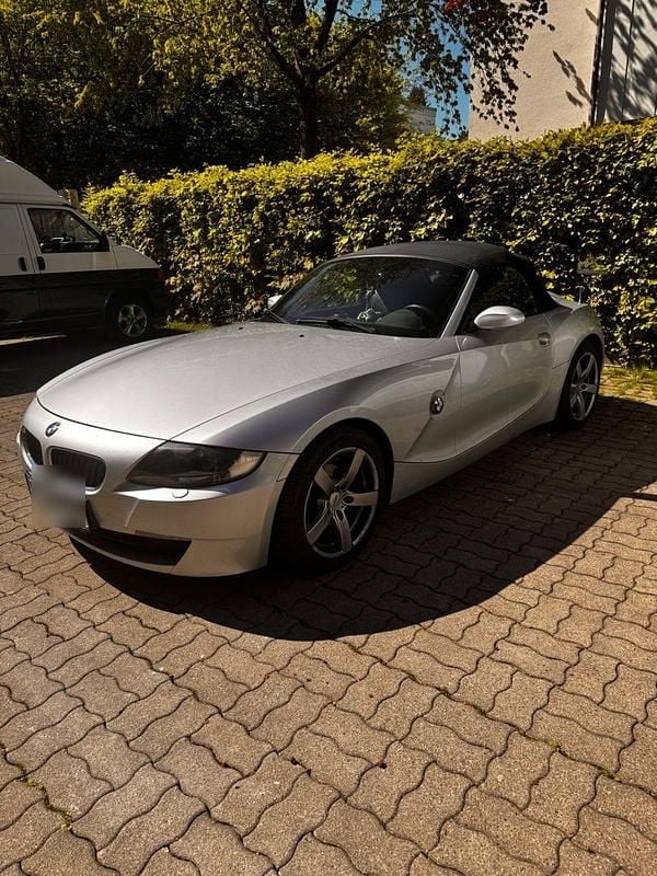 Silber Gebraucht 2007 BMW Z4 Performance Cabrio | 7.300 € (Guter Preis) - Bild 1/4