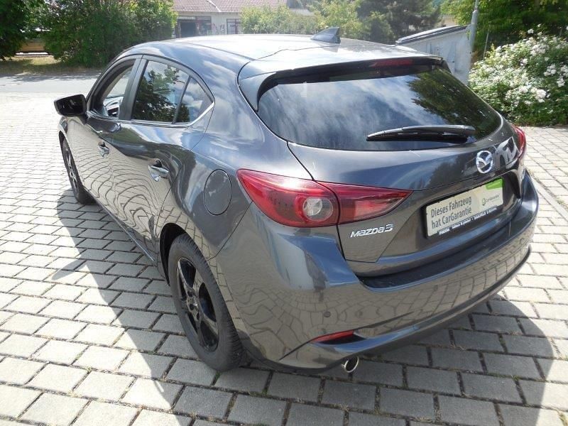 Gebraucht Mazda 3 Exclusive-Line 120 PS (88 kW) 2017 Matrixgrau metallic Limousine