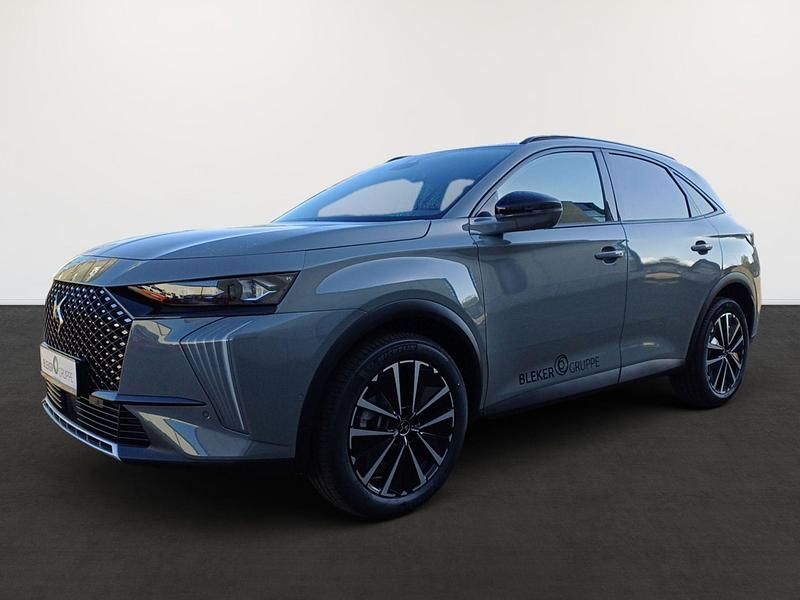 Seidengrau Gebraucht 2025 DS Automobiles DS7 Crossback SUV | 36.042 € (Teuer) - Bild 1/4