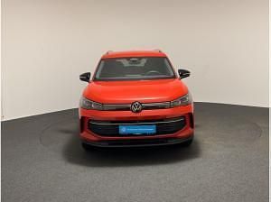 Gebraucht VW Tiguan Goal 150 PS (110 kW) 2025 Rot (persimmon red) SUV