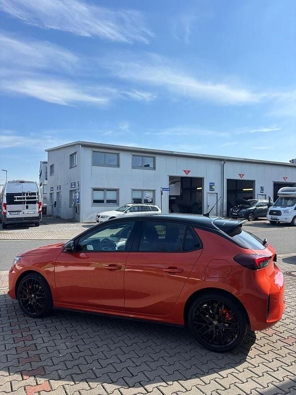 Second-hand Opel Corsa GS Line 131 CP (96 kW) 2020 Portocaliu Hatchback