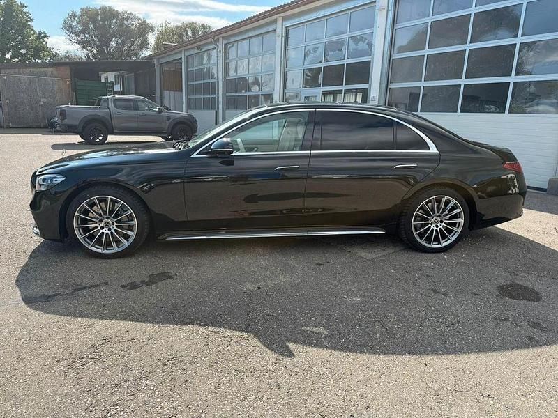Gebraucht Mercedes S400 330 PS (242 kW) 2022 Schwarz Limousine