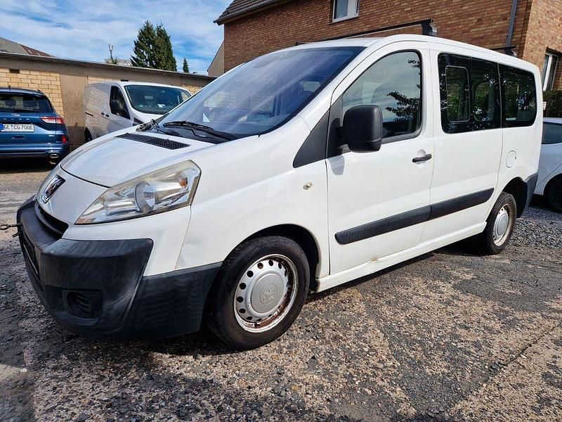 Gebraucht Peugeot TePee 90 PS (66 kW) 2008 Weiß Van / Kleinbus