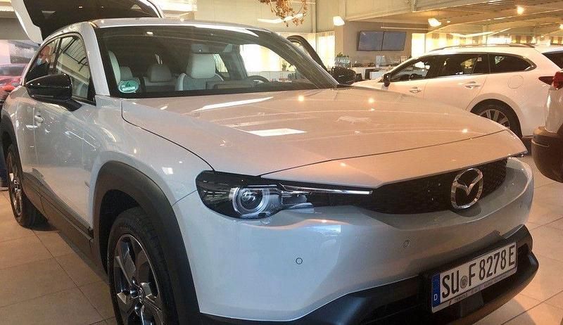 Weiß Gebraucht 2020 Mazda MX30 Edition SUV | 11.900 € (Fairer Preis) - Bild 1/4