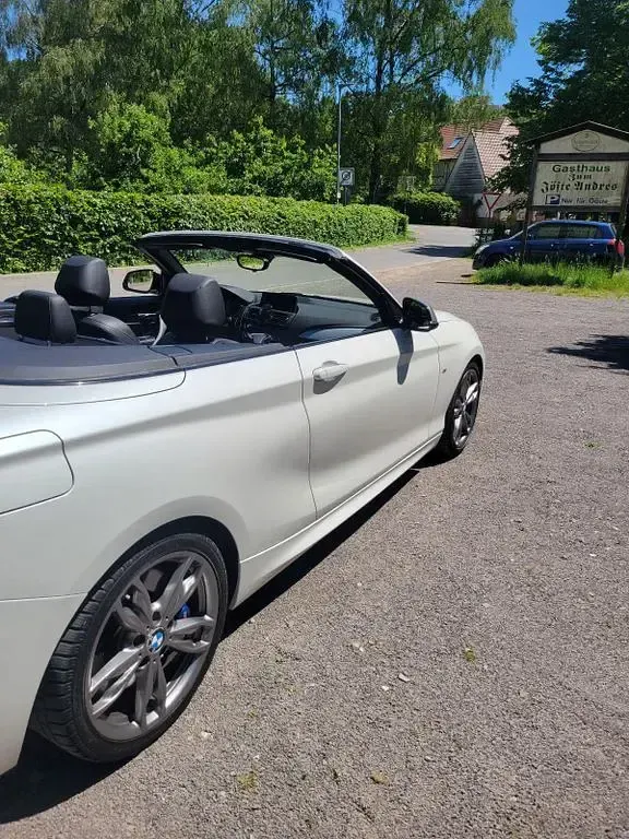 Gebraucht BMW M235 Sport Line 326 PS (239 kW) 2015 Weiß Cabrio