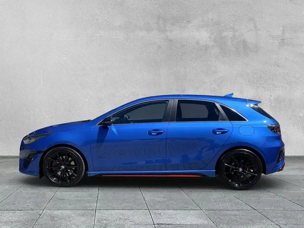 Gebraucht Kia Ceed GT GT 204 PS (150 kW) 2022 Blau Limousine