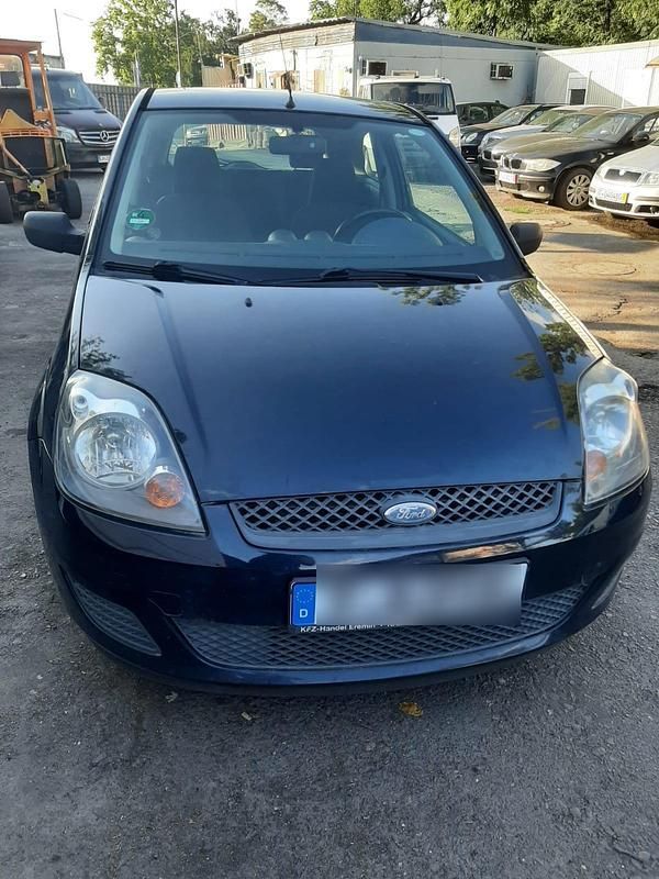 Blau Gebraucht 2007 Ford Fiesta Kleinwagen | 800 € (Superpreis) - Bild 1/4