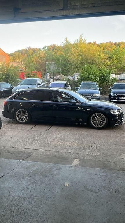 Gebraucht Audi S6 Ambiente 420 PS (308 kW) 2014 Blau Kombi