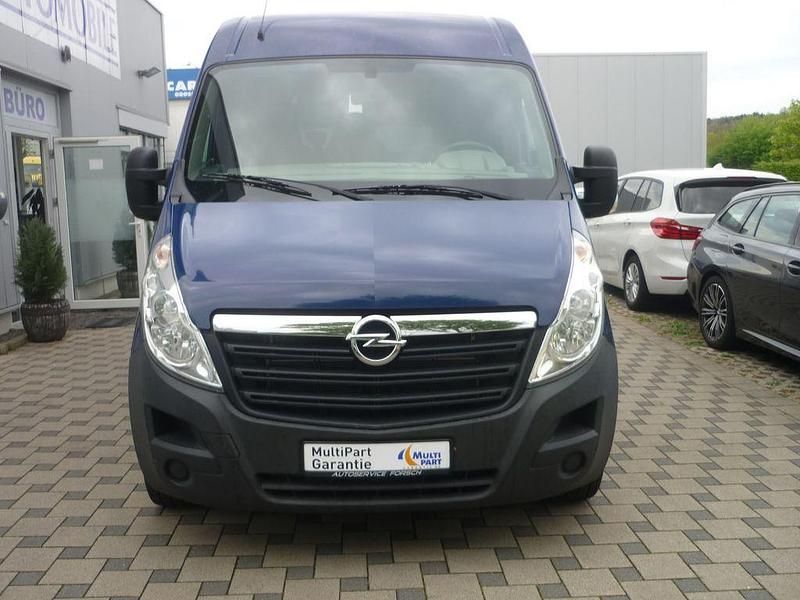 Second-hand Opel Movano 145 CP (106 kW) 2016 Albastru Van