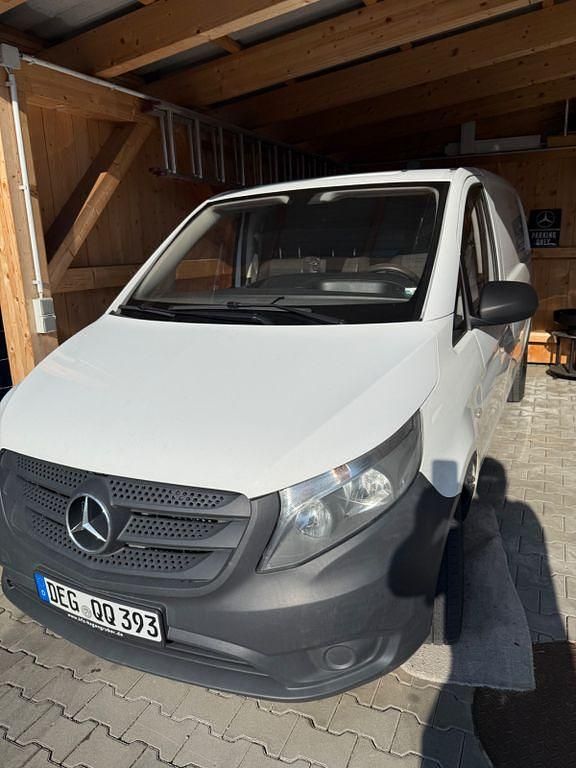 Gebraucht Mercedes Vito 88 PS (64 kW) 2016 Weiß Van