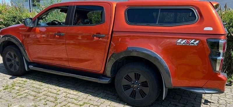 Usado Isuzu D-Max 163 HP (119 kW) 2022 Laranja Pickup