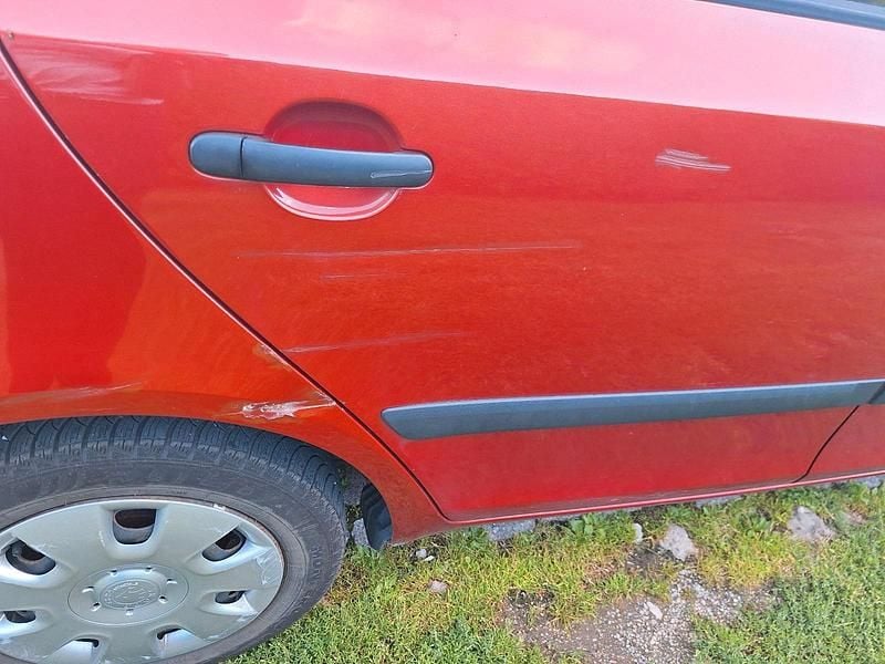 Second-hand Skoda Fabia 75 CP (55 kW) 2009 Andere farben Hatchback