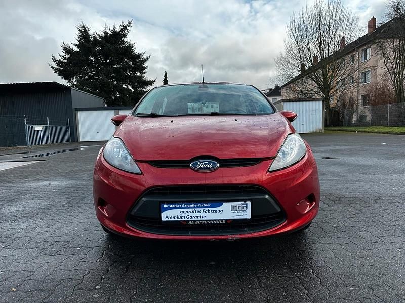 Gebraucht Ford Fiesta 77 PS (56 kW) 2009 Rot Kleinwagen