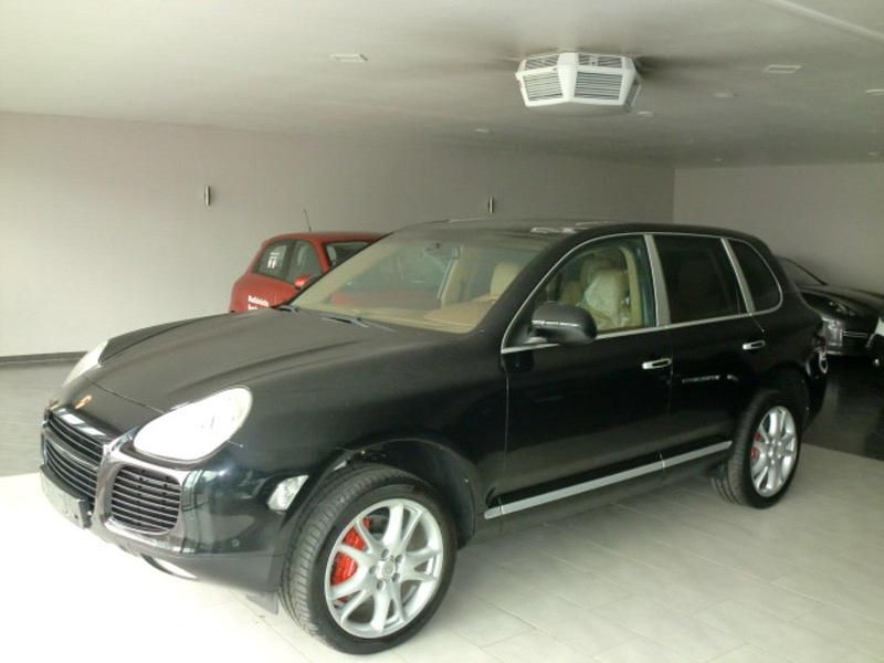 Gebraucht Porsche Cayenne Turbo 450 PS (330 kW) 2004 Schwarz SUV