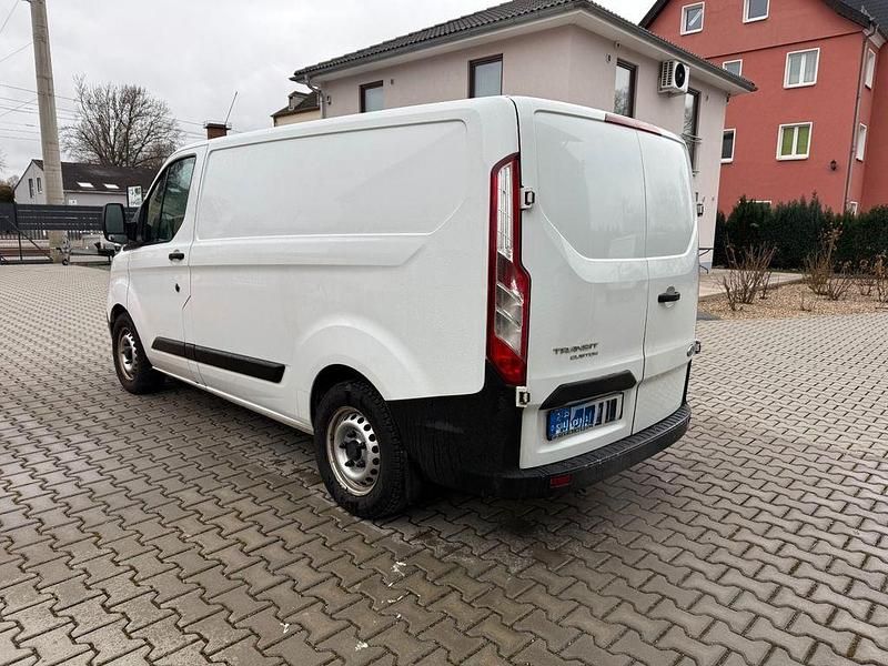 Gebraucht Ford Transit Custom 143 PS (105 kW) 2019 Weiß Van / Kleinbus