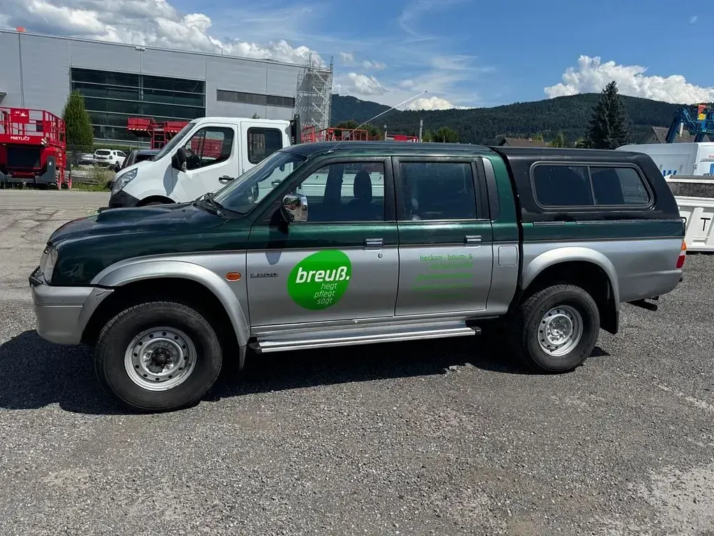 Gebraucht Mitsubishi L200 99 PS (72 kW) 2000 Grün Pickup