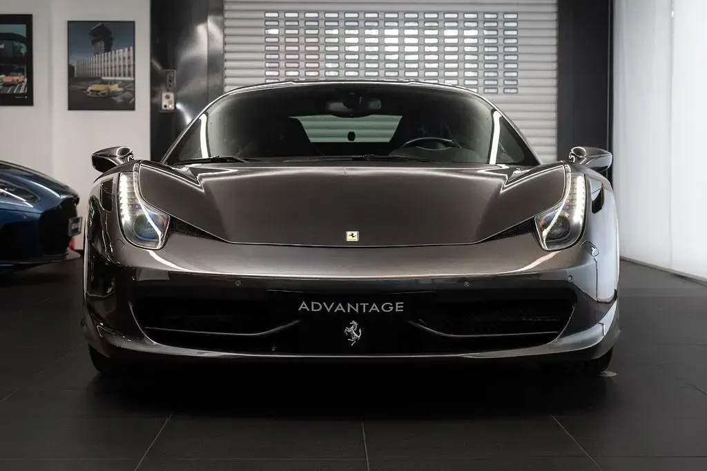 Gebraucht Ferrari 458 566 PS (416 kW) 2011 Grau