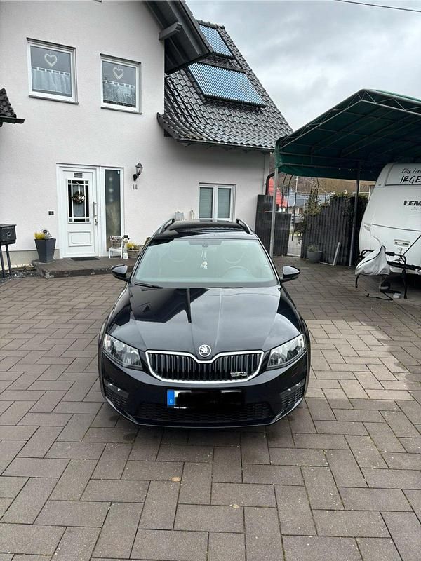Gebraucht Skoda Octavia RS 220 PS (161 kW) 2014 Schwarz Kleinwagen