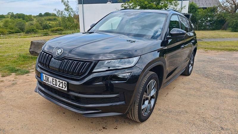 Schwarz Gebraucht 2019 Skoda Kodiaq SportLine SUV | 24.000 € (Fairer Preis) - Bild 1/4