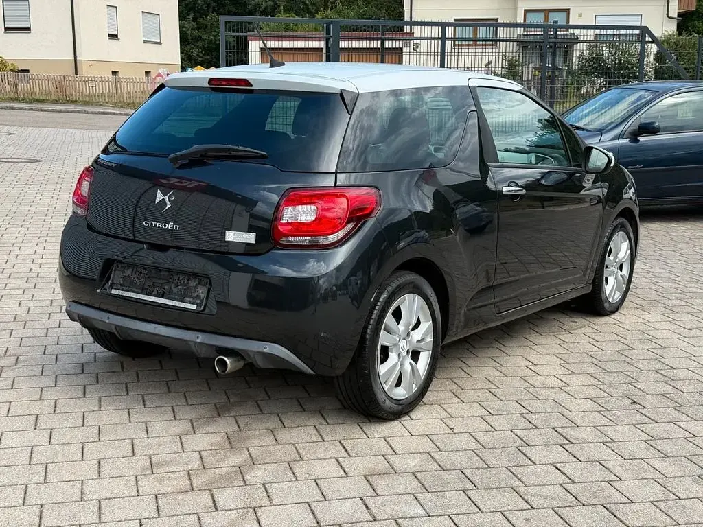 Gebraucht Citroën DS3 So Chic 92 PS (67 kW) 2010 Weiß Kleinwagen