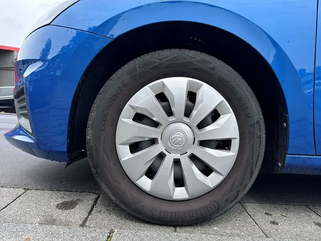 Gebraucht Skoda Fabia Active 80 PS (58 kW) 2023 Blau Kleinwagen