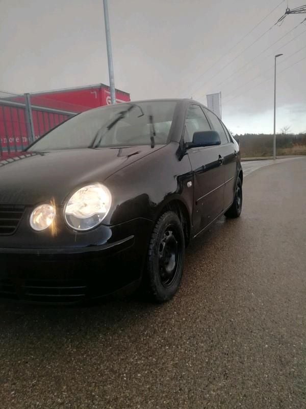 Gebraucht VW Polo 75 PS (55 kW) 2005 Schwarz Kleinwagen