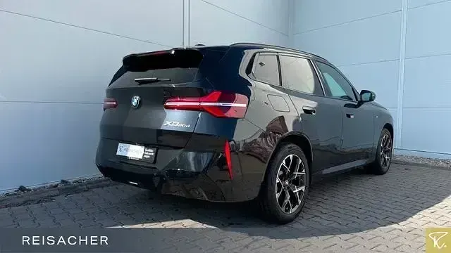 Neu BMW X3 M Sport 197 PS (144 kW) 2025 Schwarz SUV