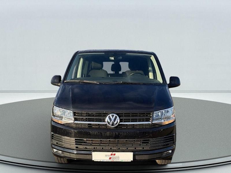 Gebraucht VW Caravelle Trendline 150 PS (110 kW) 2018 Schwarz Van / Kleinbus