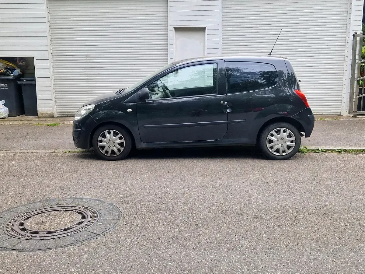 Gebraucht Renault Twingo 75 PS (55 kW) 2007 Schwarz Kleinwagen