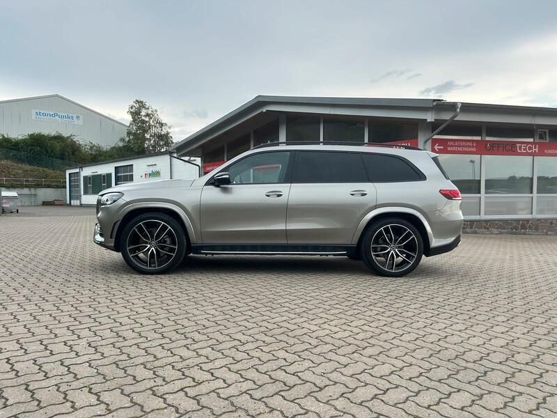 Beige Gebraucht 2023 Mercedes GLS400 AMG SUV | 88.000 € - Bild 1/4