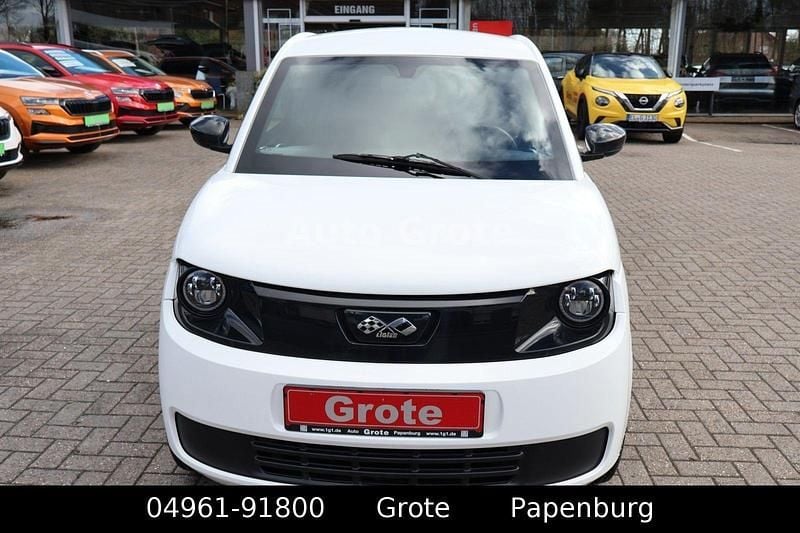 Gebraucht Ligier Myli 13 kW (19 PS) 2025 Weiß Kleinwagen