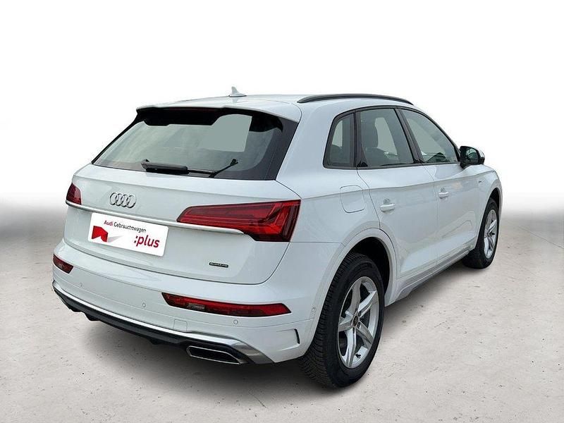 Gebraucht Audi Q5 Ambiente 204 PS (150 kW) 2024 Arkonaweiß SUV