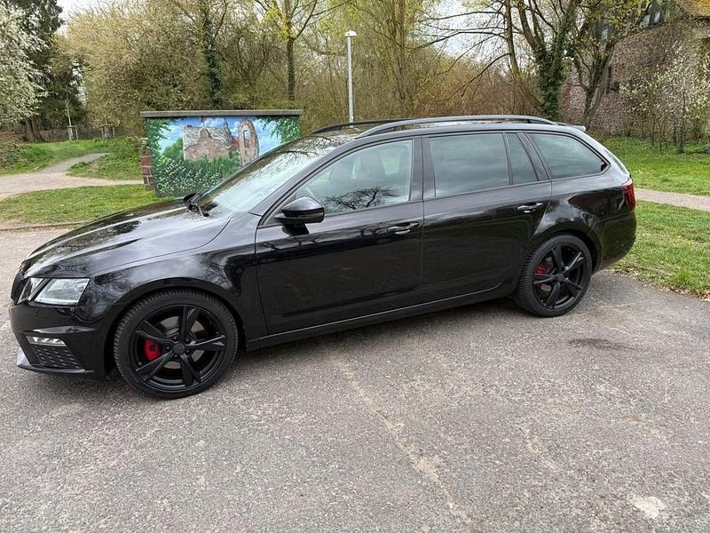 Gebraucht Skoda Octavia RS 190 PS (139 kW) 2019 Schwarz Kombi