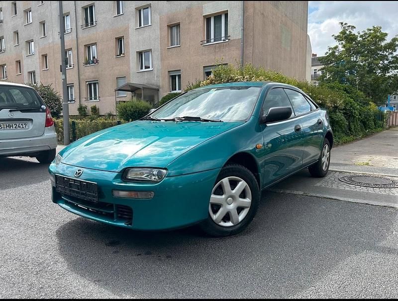 Blau Gebraucht 1999 Mazda 323F Coupé | 1.290 € (Teuer) - Bild 1/4