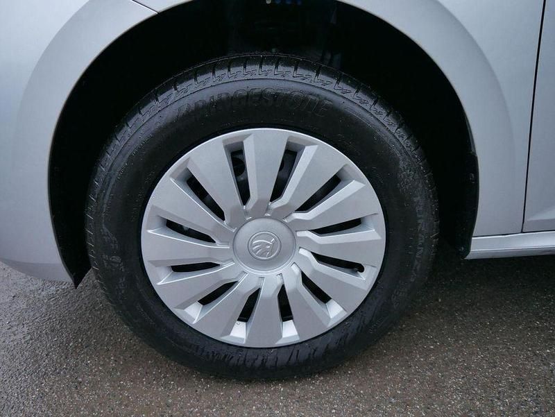 Neu Skoda Kamiq Selection 116 PS (85 kW) 2026 Silber SUV