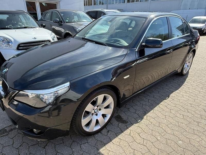 Gebraucht BMW 525 Performance 197 PS (144 kW) 2008 Schwarz Limousine