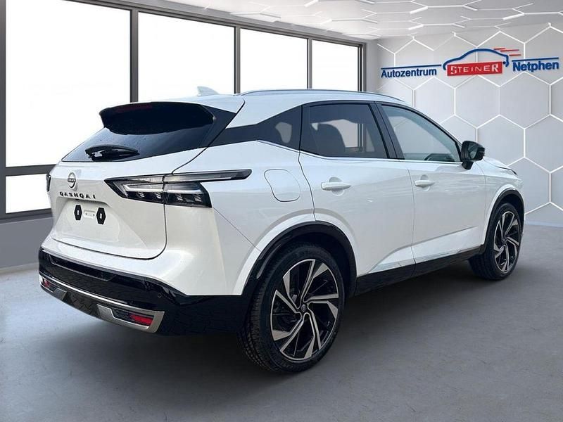 Neu Nissan Qashqai Tekna+ 158 PS (116 kW) 2025 Weiß SUV