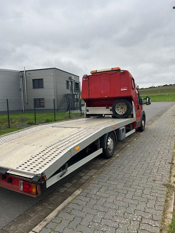 Gebraucht Peugeot Boxer 158 PS (116 kW) 2011 Rot Van