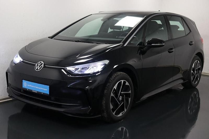Gebraucht VW ID.3 Pro 150 kW (204 PS) 2024 Grenadillschwarz Kleinwagen