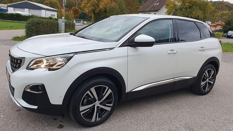 Weiß Gebraucht 2017 Peugeot 3008 Allure SUV | 11.750 € (Superpreis) - Bild 1/4