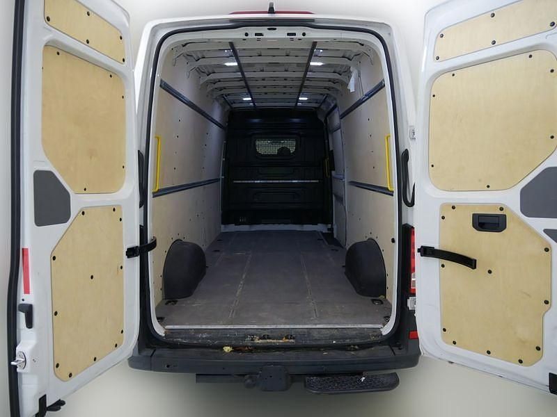 Weiß Gebraucht 2023 VW Crafter Van | 39.449 € (Etwas zu teuer) - Bild 1/1