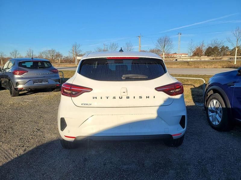 Neu Mitsubishi Colt Plus 67 PS (49 kW) 2025 Antarktisweiss (s) Kleinwagen