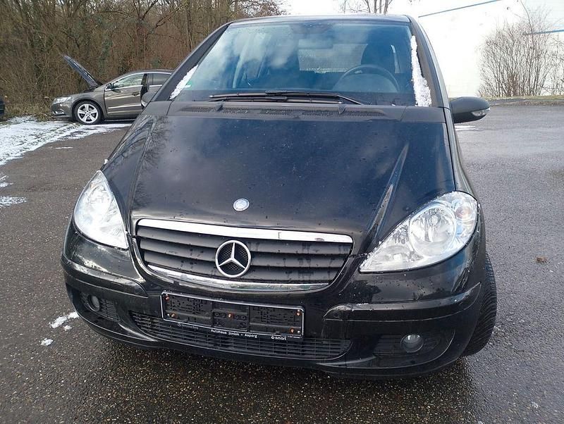 Gebraucht Mercedes A150 Classic 95 PS (69 kW) 2007 Schwarz Van / Kleinbus