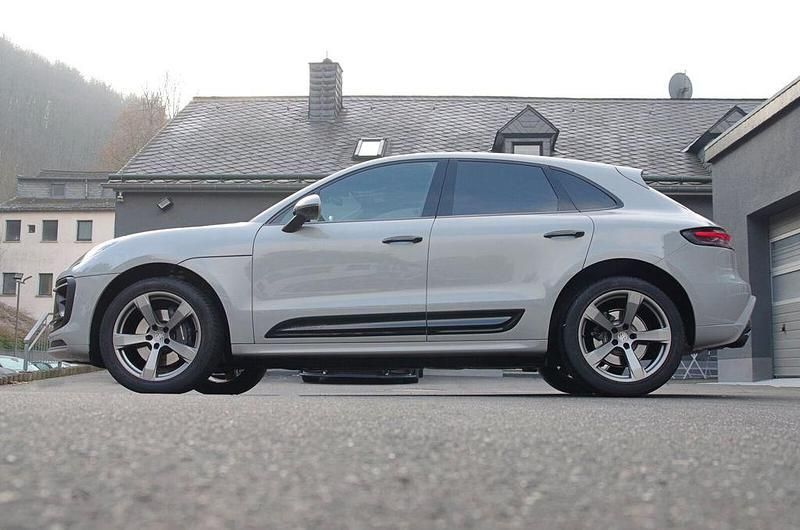 Gebraucht Porsche Macan 265 PS (194 kW) 2024 Kreide SUV