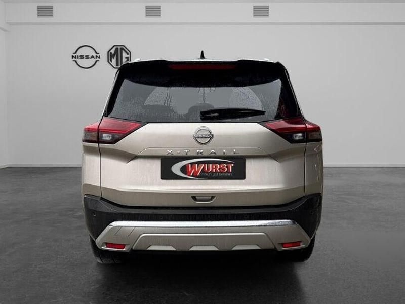 Gebraucht Nissan X-Trail Tekna+ 163 PS (119 kW) 2024 Beige SUV