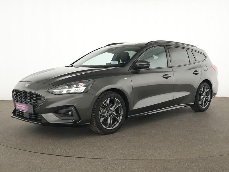 Grau Gebraucht 2020 Ford Focus ST-Line Kombi | 16.289 € (Fairer Preis) - Bild 1/4